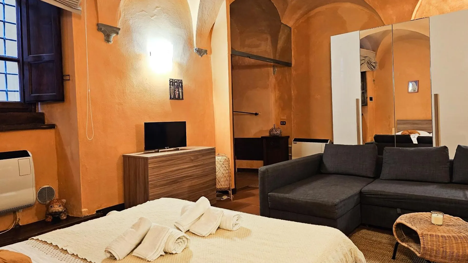 Appartamento Casa Giovanna - Piazza San Michele Central Studio! Lucca
